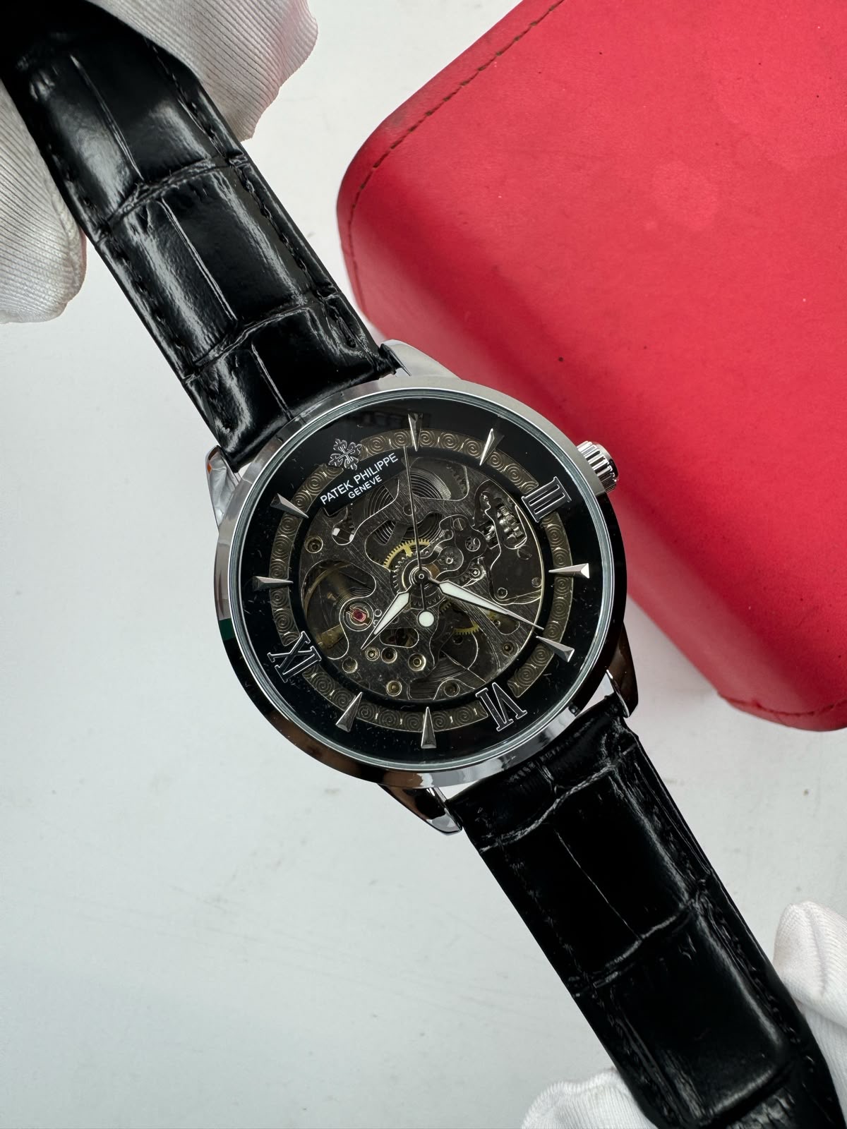 Patek Philippe Luxury Automatic Men's Watch with Genuine Leather Strap - Image 2